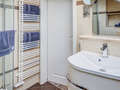 attic apartment München Waldperlach 02 bathroom 14206