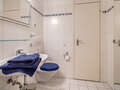 apartment München Schwabing-Georgenschwaige 03 bathroom 1439