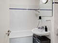 apartment München Moosach 01 bathroom 14399