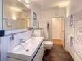 apartment München Menterschwaige 03 bathroom 14458