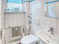 apartment with garden 	 München Hadern 01 separate toilet 14610