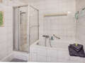 apartment München Bogenhausen 03 bathroom 14639