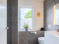 detached house Fahrenzhausen 03 2. bathroom 14846