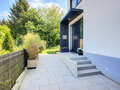 detached house Fahrenzhausen 02 access way 14846