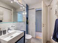 apartment München Glockenbachviertel 03 bathroom 14855
