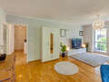 apartment with garden 	 München Pasing 03 living area 14874