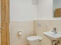 apartment München Pasing 01 guest toilet 14893
