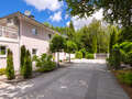 villa Oberhaching 01 Courtyard entrance 14925