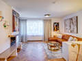 apartment with garden 	 München Herzogpark 04 living area 14929