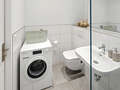 apartment München Arabellapark 03 bathroom 14958