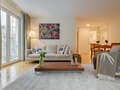 apartment München Glockenbachviertel 01 living room 1496