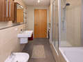 apartment München Nymphenburg 03 1. bathroom 14977