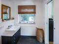 apartment with garden 	 München Trudering 04 1. bathroom 15002
