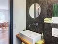 roof terrace apartment München Solln 02 guest toilet 15010