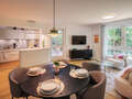 apartment with garden 	 München Gärtnerplatzviertel 04 living area 15016