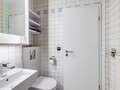 apartment München Bogenhausen 02 bathroom 15034