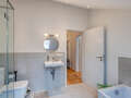 attic apartment München Solln 03 bathroom 15038