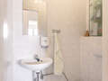 apartment München Obergiesing 01 separate toilet 15043