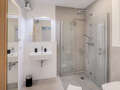 apartment Fahrenzhausen 01 bathroom 15056