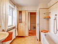 semi-detached house München Trudering 02 bathroom 15059