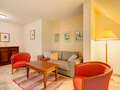 apartment München Maxvorstadt 05 living room 157