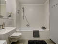apartment München Altbogenhausen 01 bathroom 1627