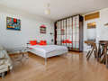 apartment München Mittersendling 03 living room 2140