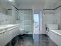 roof terrace apartment München Lehel 03 bathroom 2849