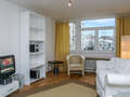 apartment München Isarvorstadt 02 living room 3042