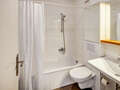 apartment München Glockenbachviertel 01 bathroom 3097