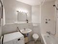 apartment München Schwabing-West (rund um den Hohenzollernplatz) 01 bathroom 3242
