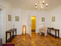 apartment München Lehel 03 living room 3457