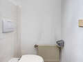 apartment München Schwanthalerhöhe 01 separate toilet 4210