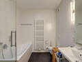 apartment with garden 	 München Harlaching 02 bathroom 4247