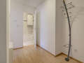 attic apartment München Schwabing (links der Leopoldstraße) 02 hall 4340