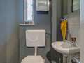 apartment München Gärtnerplatzviertel 01 guest toilet 4368