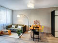 apartment München Neuhausen 01 living area 4612