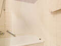 apartment München Schwabing-West 02 bathroom 4617