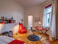 apartment München Schwabing (links der Leopoldstraße) 01 living room 4661