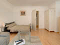 apartment München Schwabing-West (rund um den Hohenzollernplatz) 03 living area 4679