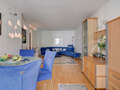 apartment München Glockenbachviertel 03 living room 523