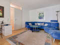 apartment München Glockenbachviertel 04 living room 523