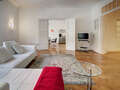 apartment München Schwabing-West (rund um den Hohenzollernplatz) 03 living room 5273
