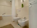 apartment München Isarvorstadt 04 bathroom 5394
