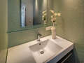 apartment München Schwabing (links der Leopoldstraße) 01 bathroom 5407