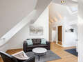 attic apartment München Schwabing 01 living area 5576