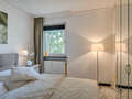 apartment München Gärtnerplatzviertel 02 sleeping area 5581