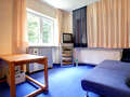 apartment with garden 	 Baierbrunn 05 guest room 5633