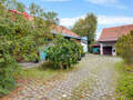 apartment Fahrenzhausen 01 inner courtyard  6417