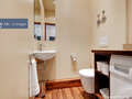apartment München Altstadt 02 separate toilet 6423
